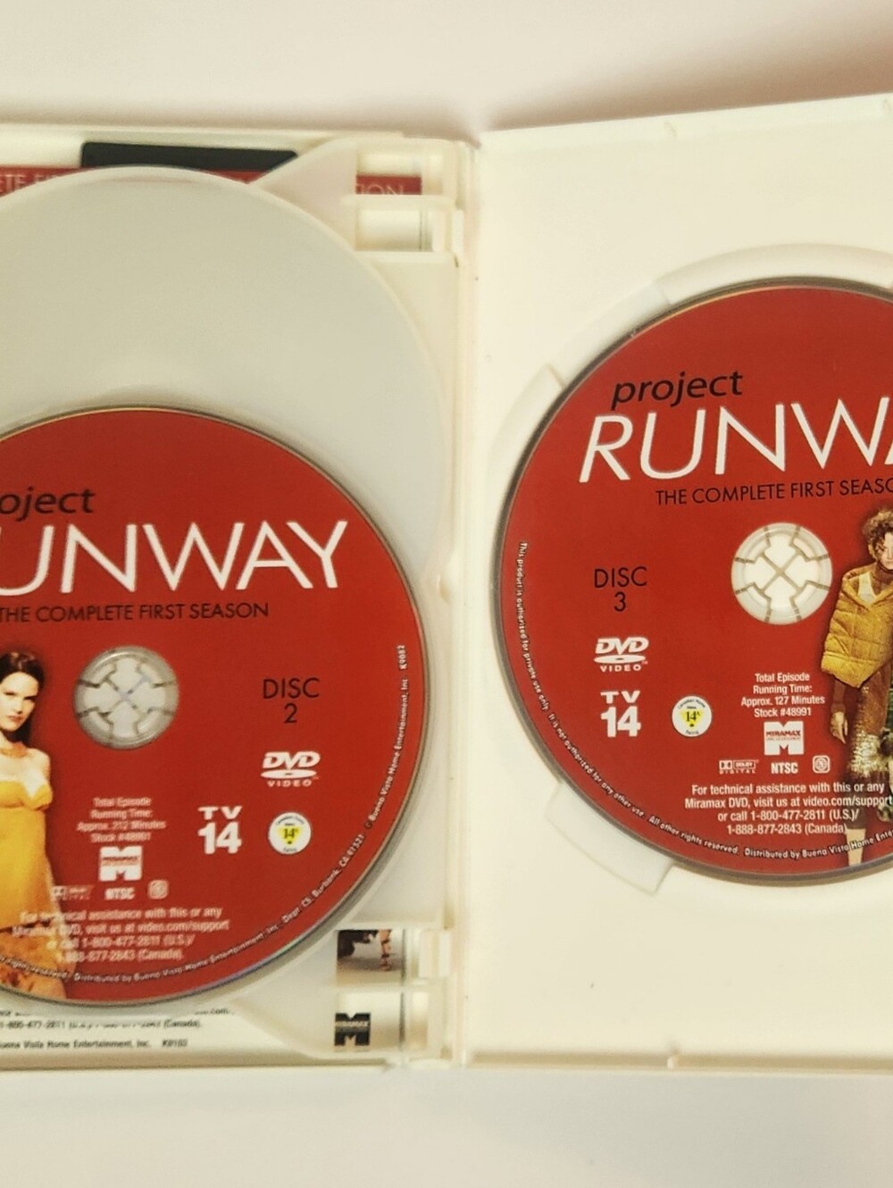 Project Runway: Season One DVD Set - Picture 4 of 4